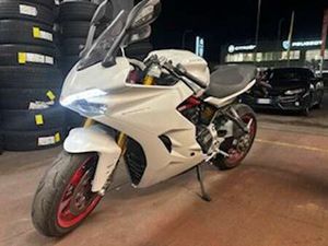 DUCATI SUPERSPORT SUPERSPORT S 937 BIANCO