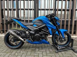 SUZUKI GSX-S 750 A - 2019 - SC PROJECT 35KW MOGELIJK — MOTOREN | SUZUKI — MARKTPLAATS 35KW 35 KW A2