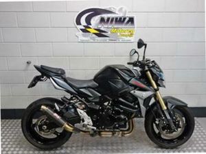 SUZUKI GSR 750 ABS — MOTOREN | SUZUKI — MARKTPLAATS
