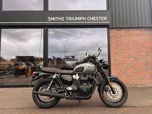 NEW TRIUMPH BONNEVILLE T120 BLACK FOR SALE IN CHESTER