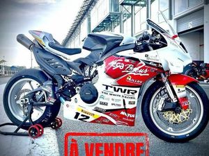 DUCATI PANIGALE V4 2025