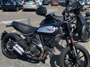 SCRAMBLE DUCATI 800 FULL THROTTLE BLACK