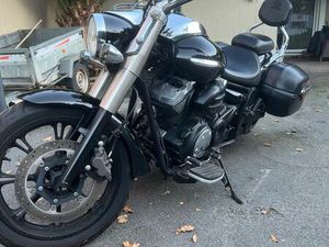 YAMAHA XVS 950 CUSTOM