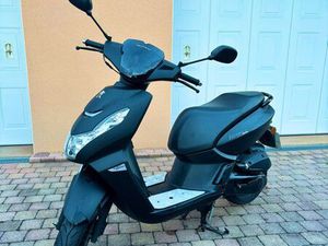 SCOOTER KISBEE BLACK ÉDITION
