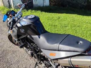 KTM - SÚPER DUKE 990 CC