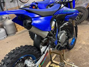 YAMAHA YZ65