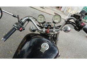YAMAHA VIRAGO 1100