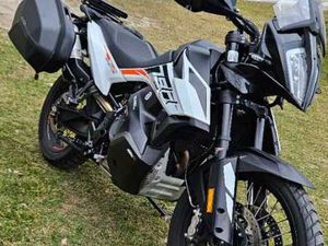 KTM 790 ADVENTURE