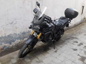 HONDA 1000