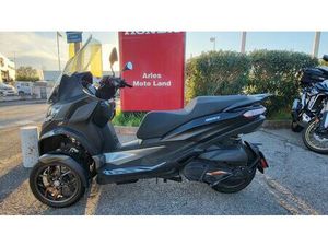 PIAGGIO MP3 530 HPE EXCLUSIVE 2023 530 CM3 | SCOOTER | 3 735 KM | NOIR | 13200 ARLES