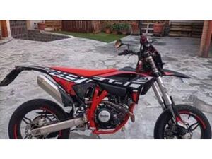 RR 125 4T MOTARD LC (2021 - 23)