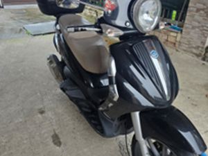 MOTOCICLO PIAGGIO BEVERLY 300CC