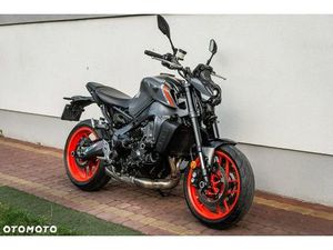 YAMAHA MT