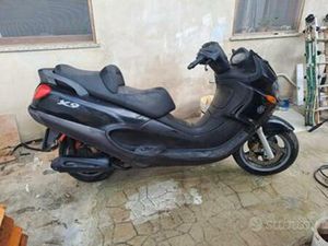 PIAGGIO X9 250