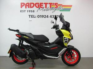 2023 APRILIA SR GT 125 SPORT