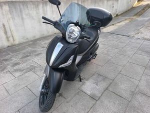 VENDO OUTROCO PIAGGIO BEVERLY 350 POR BMW C650 SANTA IRIA DE AZOIA, SÃO JOÃO DA TALHA E BOBADELA