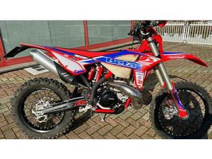 VENDO BETAMOTOR RR 250 2T ENDURO (2022) USATA A TORTONA (CODICE 9882409) - MOTO.IT