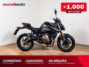 VENDO QJ MOTOR SRK 700 (2023 - 25) USATA A ROMA (CODICE 9881573) - MOTO.IT