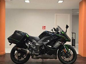 ② KAWASAKI NINJA 1000 SX PERFORMANCE**2023**9.135KM**GARANTIE