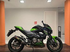 ② KAWASAKI Z800 ABS PERFORMANCE**2016**6.057KM**GARANTIE