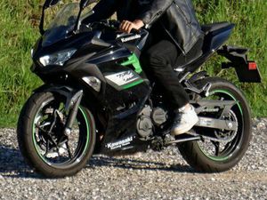 KAWASAKI NINJA 400 CARTA A2 35KW SÃO DOMINGOS DE RANA