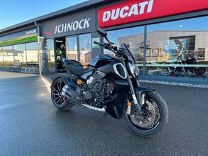DUCATI DIAVEL V4