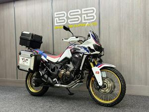 2016 66 HONDA CRF1000L AFRICA TWIN 1000 DCT AUTOMATIC - SCORPION EXHAUST +EXTRAS