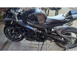 VENDO SUZUKI GSX R 750 (2008 - 10) USATA A MEDE (CODICE 9882457) - MOTO.IT
