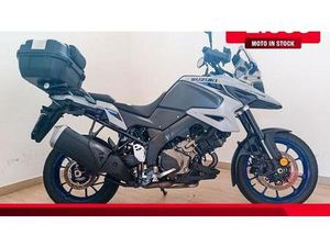 VENDO SUZUKI V-STROM 1050 (2020 - 21) USATA A ROMA (CODICE 9882521) - MOTO.IT