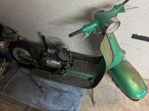 SUCHE ZÜNDAPP R50 RS50 ROLLER ZUM RESTAURIEREN