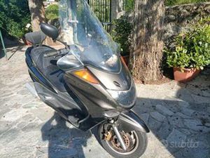 YAMAHA MAJESTY YP 250 - 2004