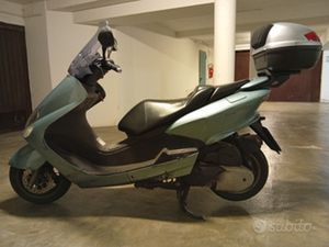SCOOTER YAMAHA MAJESTY 180