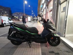 VENDO KAWASAKI J 300 (2017 - 21) USATA A GENOVA (CODICE 9882205) - MOTO.IT