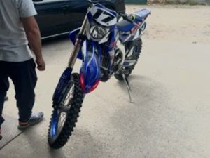 YAMAHA WR