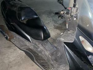 SUZUKI - BURGMAN 150