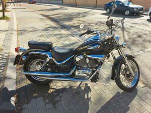 SUZUKI - INTRUDER LC 250