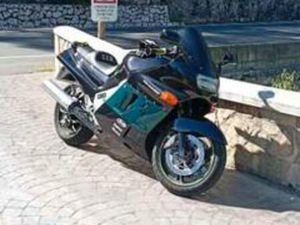 KAWASAKI - ZZR 1100