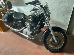 HONDA - SHADOW VT 125