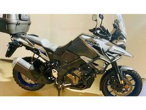 VENDO SUZUKI V-STROM 1050DE (2023 - 24) USATA A MILANO (CODICE 9882090) - MOTO.IT