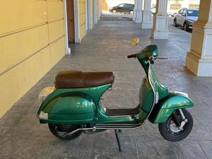 VESPA - 200 E