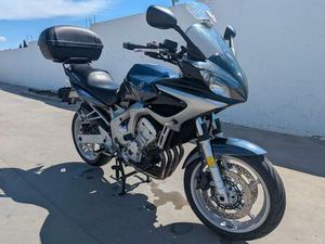 YAMAHA - FZ6 S