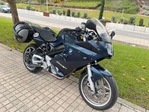 BMW - F 800 ST