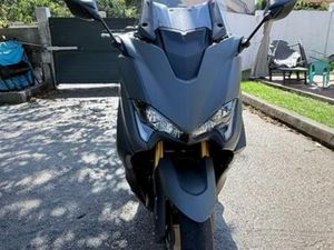 YAMAHA - TMAX 560 TECH MAX
