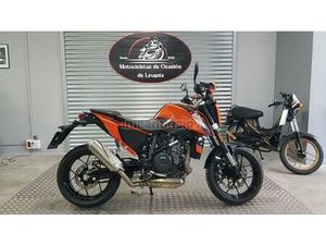 KTM - 690 DUKE