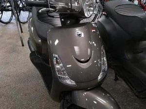 SYM FIDDLE 2 2750 KM GELOPEN — SCOOTERS | SYM — MARKTPLAATS