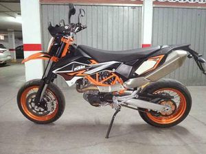 KTM - 690 SMC R