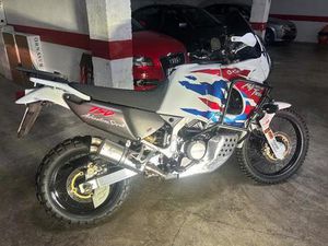 HONDA - ÁFRICA TWIN