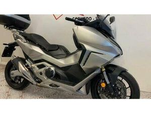 VENDO HONDA FORZA 750 DCT (2021 - 24) USATA A CORNEDO VICENTINO (CODICE 9882342) - MOTO.IT