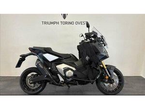 VENDO HONDA X-ADV 750 (2018 - 20) USATA A TORINO (CODICE 9881760) - MOTO.IT