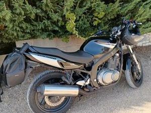 SUZUKI GS 500 - 2007